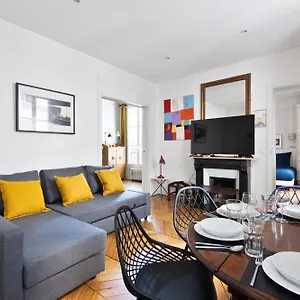 Quartier Champ De Mars Free Netflix Appartement