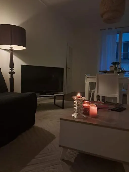 Wonderful Parisian Apartment 0*, Paris France