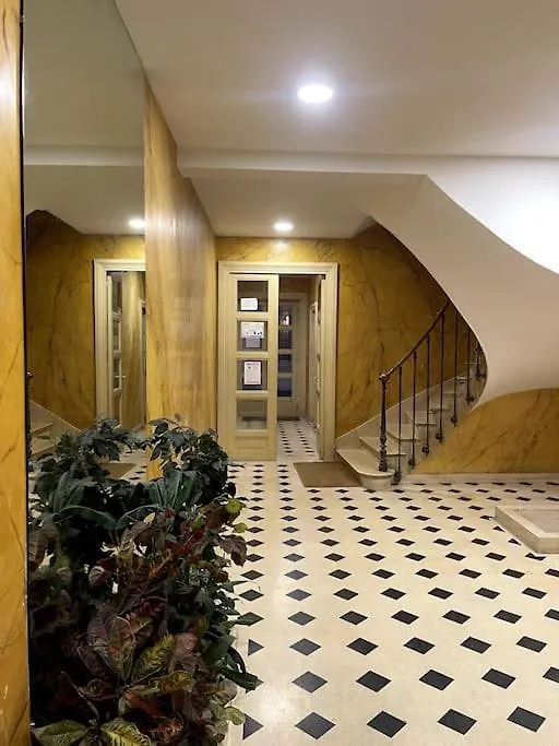 Wonderful Parisian Apartment Paris